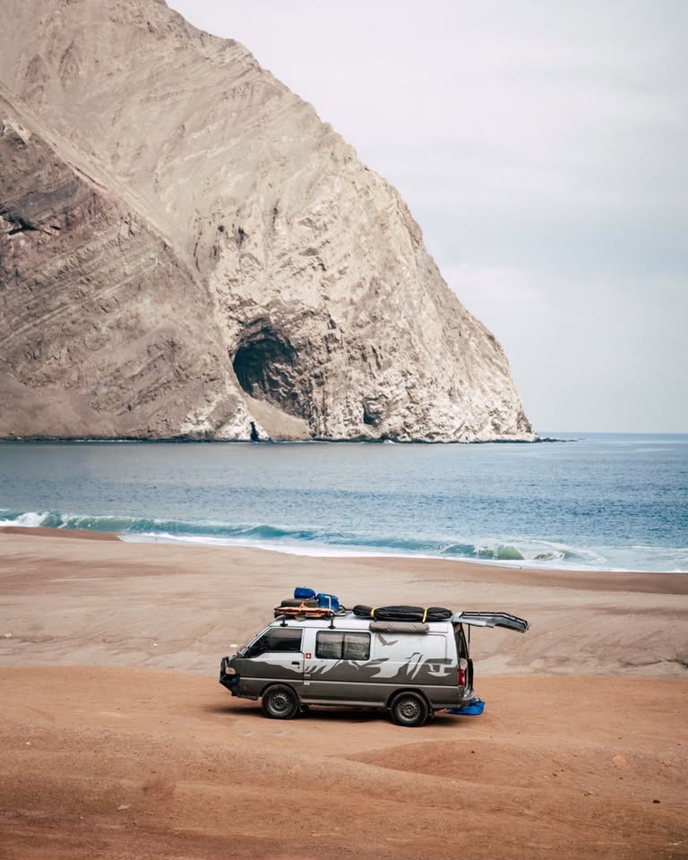 Atom Adventure Van main view